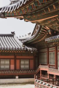韓国スキンケアでニキビ肌の皮むけを改善するための韓国保湿はどれが効果的？